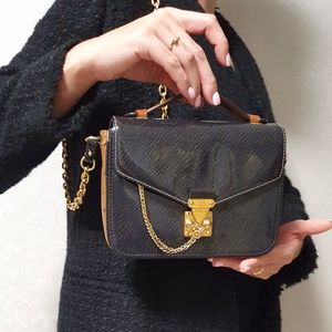 Meet your Posher, Veronika